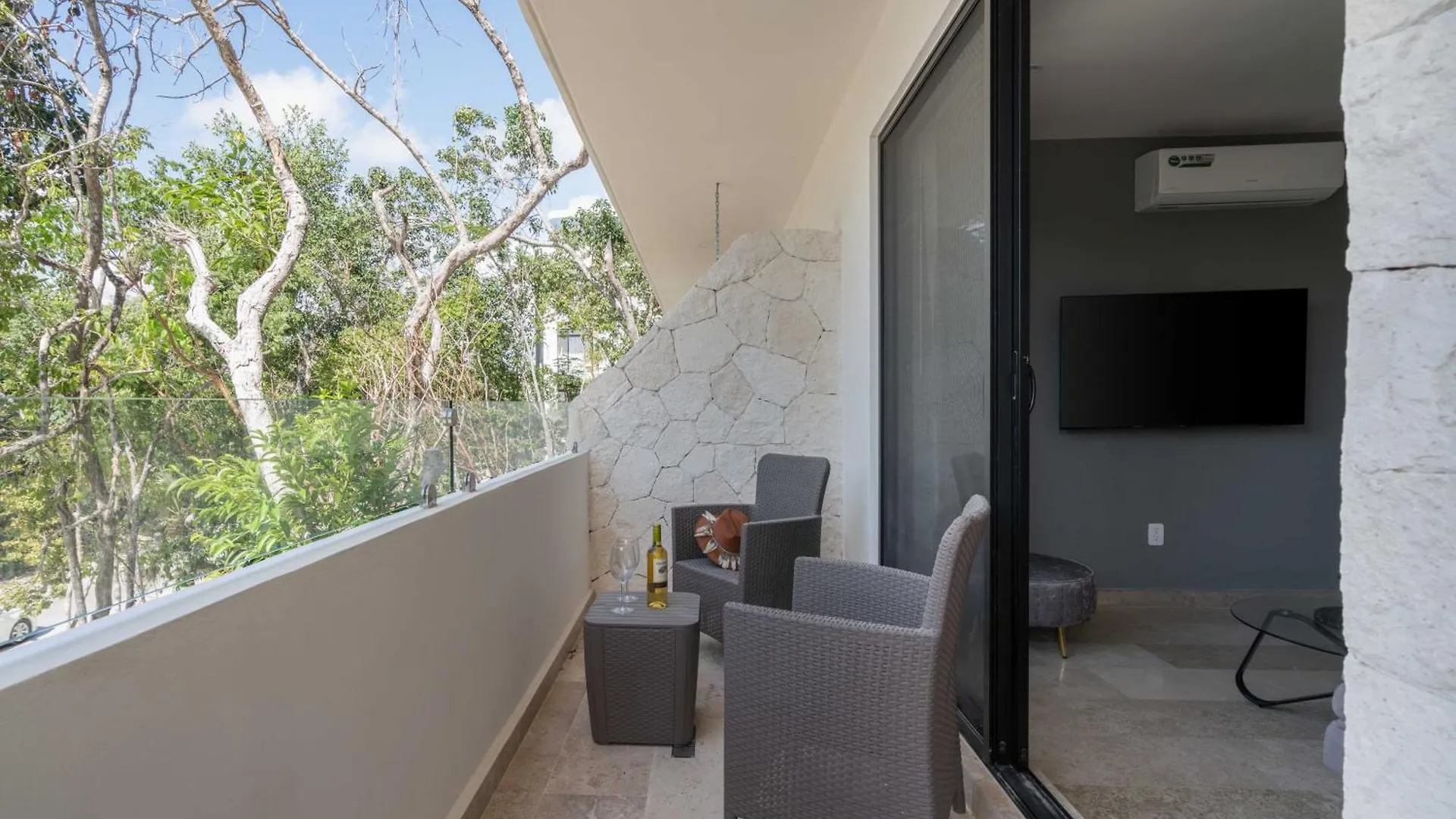 2Bd With Rooftop Pool Near Beach Tulum Holiday home